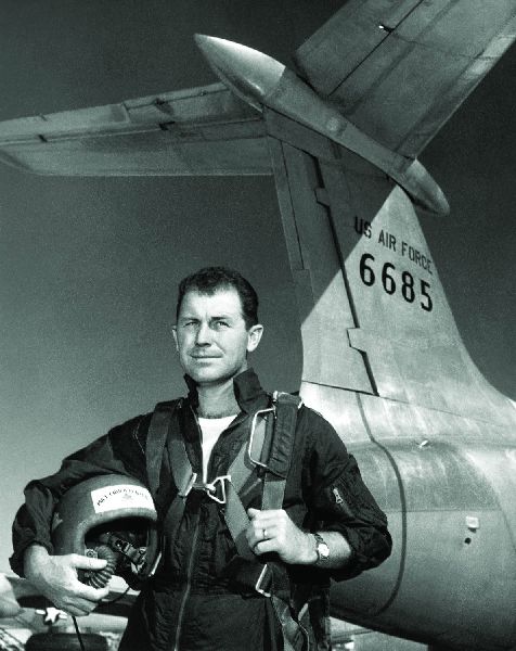 Aviation History | History of Flight | Aviation History Articles, Warbirds, Bombers, Trainers, Pilots | 0312004_2