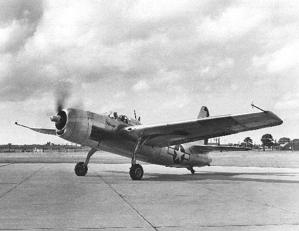 Aviation History | History of Flight | Aviation History Articles, Warbirds, Bombers, Trainers, Pilots | GG17cc