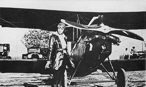 Aviation History | History of Flight | Aviation History Articles, Warbirds, Bombers, Trainers, Pilots | earhart_amelia