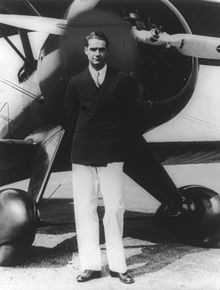 Aviation History | History of Flight | Aviation History Articles, Warbirds, Bombers, Trainers, Pilots | 220px-Howard_Hughes