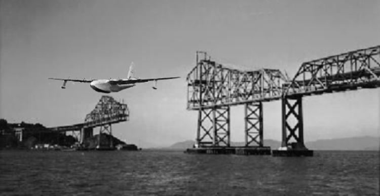 Aviation History | History of Flight | Aviation History Articles, Warbirds, Bombers, Trainers, Pilots | Spruce-Goose-at-SF-Bay-Bridge