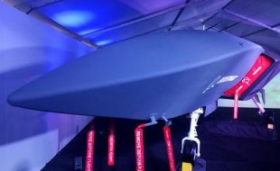 Boeing unveils unmanned combat jet